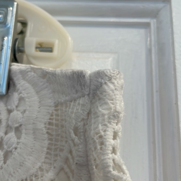 Abercrombie & Fitch White Lace Mini Skirt - Picture 4 of 6